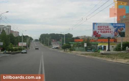 Білборд, Бігборд (Борд)  A у Рівному, 3х6  м. Рівне вул. Богоявленська (колишня Черняка), навпроти зупинки громадського транспорту (біля супермаркетів ”Фреш” , ”NOVUS” , "Torba") Фото 1