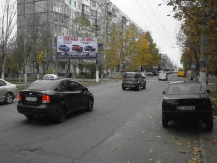Билборд B в Николаеве, 3х6  ул. Лавренева, 7а фото 1