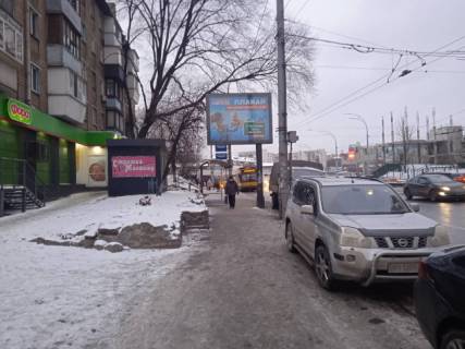 Скроллер B в Львове, 2,32м х 3,14м  Гетьмана Вадима (Индустриальная), 32 , за 150 метрів до Індустріального мосту, ліворуч - 486015 схема