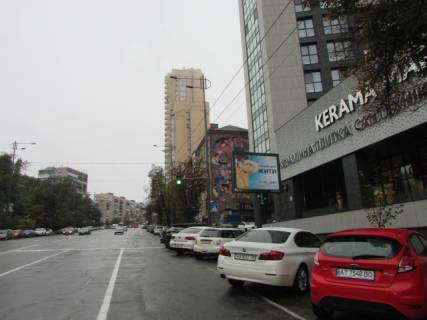 Скроллер A в Киеве, 3.14x2.32  Липківскього Василя (Урицького), 16-А на світлофорі - 27145 схема