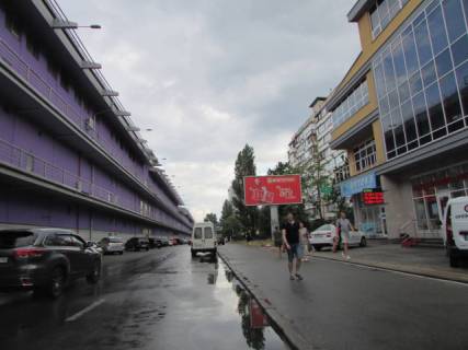 Призматрон, Призма A у Києві, 6x3  Оболонський проспект, 33  (Dream Town II), рух до М"Мінська" - 27096 схема