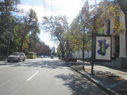 Ситилайт A в Киеве, 1.2x1.8  Князів Острозьких (Московська) вул., 40в (музей Української діаспори) схема