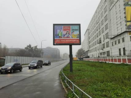 Скролер, Скрол B у Львові, 2,32м х 3,14м  Межигірська / Набережно-Лугова, світлофор (рух із центру) - 485122 схема