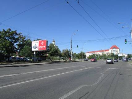 Билборд B в Львове, 3м x 6м  Героїв полку "Азов" (Маршала Малиновського), 8 /Добринінська, (світлофор), зупинка "Пожежне депо" схема