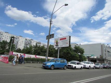Билборд B в Львове, 3м x 6м  Андрія Малишка, 1 (біля Готель Братислава) схема