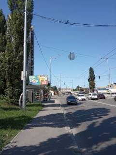 Билборд B в Львове, 3м x 6м  Святошинська / Львівська (Горенська), рух до площі Героїв Бреста (світлофор), лівруч схема