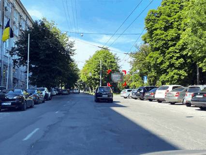 Бэклайт A в Львове, 2.3x3.14  вул. Героїв УПА,73 фото 1