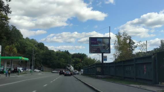 Скроллер A в Киеве, 3.14x2.32  Наводницька площа (ГВВВ) , навпроти АЗС "ВОГ" (світлофор) - 26855 схема