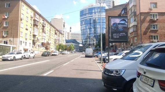 Видеоборд A в Киеве, 1.2x1.8  Мечникова вул, 18/20 (поруч з магазином Goodwine) - 368861 схема