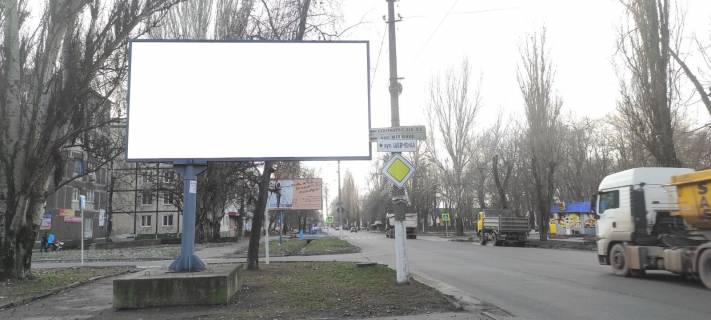 Білборд, Бігборд (Борд)  B у Нікополі, 3х6  перехрестя вул.Героїв Чорнобиля та вул.Шевченка Фото 1