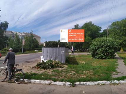 Билборд A в Лубнах, 3х6  вул. Вишневецьких, біля будинку №7 фото 1