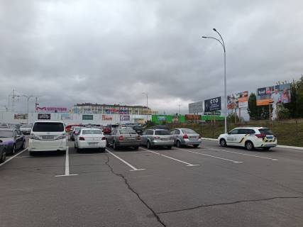 Билборд A в Виннице, 3х6  Епіцентр (зліва на право від центр. входу) фото 2