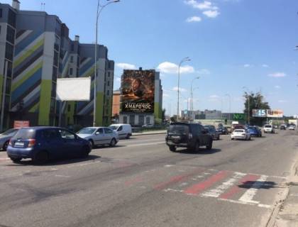 Брендмауер, Брандмауер, Брандмауэр A у Києві Стеценка вул., 75-А (> Lavina mall) Фото 1