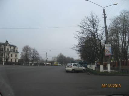 Нестандарт A в Борисполе вул. Київський Шлях,  навпроти Стадіону "Колос" фото 1