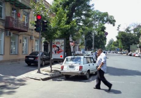 Ситилайт A в Одессе, 1.8x1.2  В. Арнаутська вул., 41 - Рішельєвська вул. фото 1