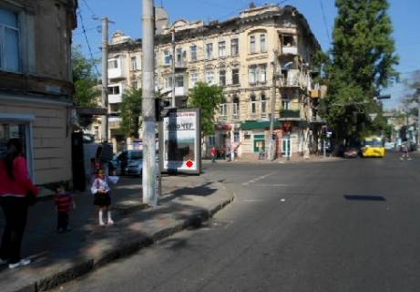 Ситилайт B в Одессе, 1.8x1.2  Канатна вул., 60 - В. Арнаутська вул. фото 1