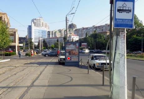 Ситилайт B в Одессе, 1.8x1.2  10-го Квітня пл. - Академічна вул., 28, ТРК "Сади перемоги" фото 1