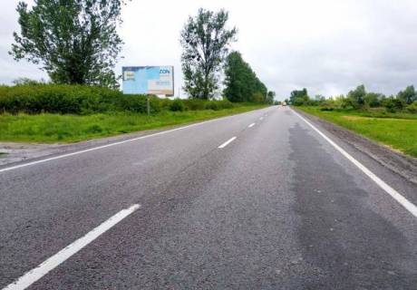 Білборд, Бігборд (Борд)  B у Жовкві, 6x3м.  виїзд з м. Жовква в напрямку м. Рава - Руська, траса Львів- Рава-Руська (М-09), на кордон з Польщею + АЗС БРСМ Фото 1