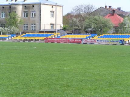 Брендмауер, Брандмауер, Брандмауэр A у Жовкві стад. "Розточчя" Фото 1