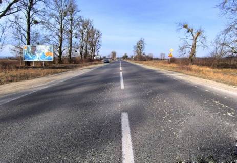 Білборд, Бігборд (Борд)  B у Сопошині, 6x3м.  с. Сопошин, вїзд в м. Жовква, траса Львів- Рава-Руська (М-09), на кордон з Польщею (м.Рава- Руська), на м. Червоноград, на АЗК WOG, на АТБ Фото 1