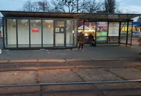 Нестандарт A в Киеве, 1,25x2,10  Вул. Попудренка, 1-а фото 1