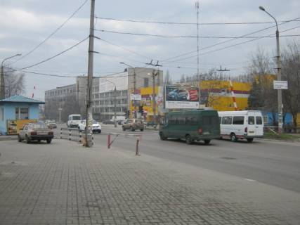 Призматрон, Призма A у Запоріжжі 301_Запорожье_ул Луначарского ул Чапаева - призма  - 238790 Фото 1