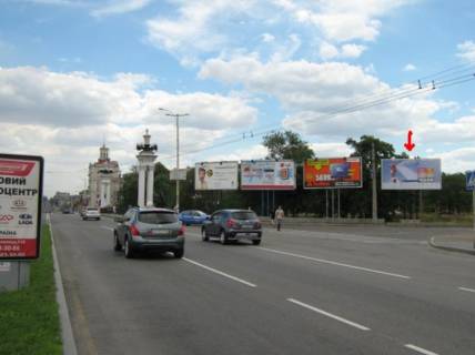 Призма Р/П в Запорожье, 3х6  302_Запорожье_пр. Соборный  ул. Тюленина 12 АПРЕЛЯ (призматрон 4й справа) - 286314 фото 1