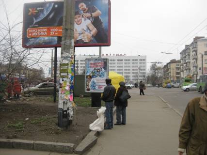 Ситилайт B в Житомире, 1,2х1,8  пл. Перемоги №4 (зупинка, м-н Темп) ст.Б фото 1