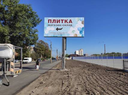 Билборд B в Виннице Брацлавська (колишня Островського) фото 1