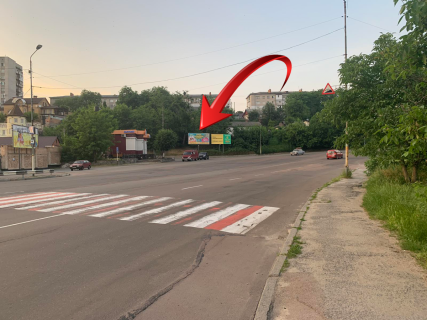 Призма  в Житомире, 3х6  ул. Жуйко 10 (міст, в"їзд з Бердичіва) ст.А - 402479 фото 1