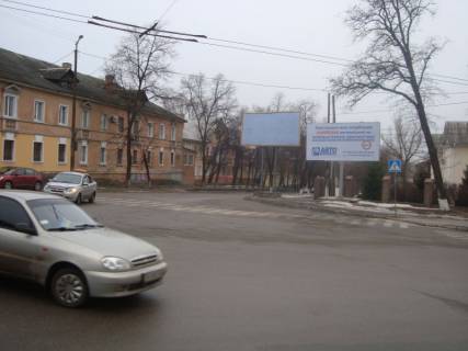 Білборд, Бігборд (Борд)  A у Кропивницький (Кіровоград), 3x6  вул.Луначарського (вул.Чорновола) Фото 1