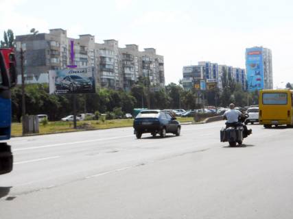 Билборд B в Киеве, 6 X 3 м  вул. Братиславська, 34 фото 1
