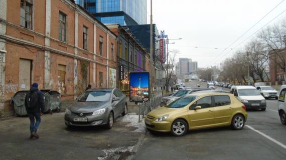 Ситилайт B в Киеве, 1,2 X 1,8 м  вул.Гетьмана Павла Скоропадського(вул.л.толстого),55 фото 1