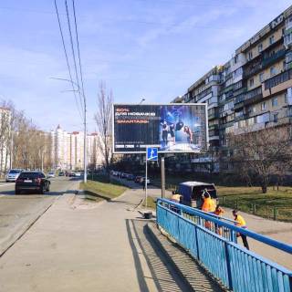 Призма A в Киеве, 6x3  Маршала Тимошенка, 4 рух до М"Мінська" або Зої Гайдай - 27454 фото 1