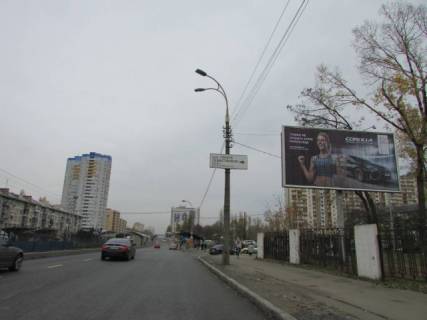 Призма A в Киеве Космонавта Комарова проспект / Героев Севастополя - 297947 фото 1