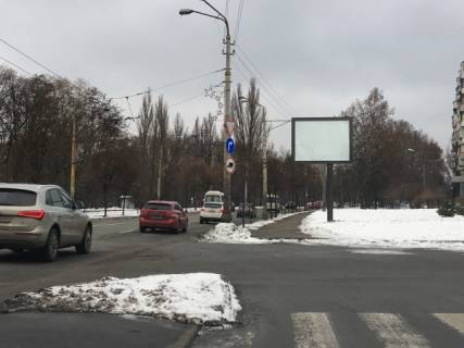 Скроллер A в Киеве, 3.14x2.32  Голосіївський проспект (40-річчя Жовтня) / Ужгородський провулок - 196292 фото 1