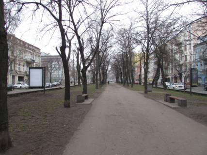 Сiтiлайт B у Києві, 1.2x1.8  Верхній Вал, 42 бульварна частина Фото 1