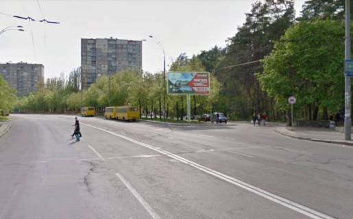 Призма A в Киеве, 6x3  Георгія Гонгадзе (Радянської України) проспект, 22 (навпроти) - 27258 фото 1