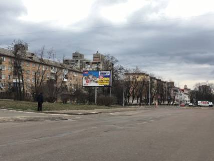 Білборд, Бігборд (Борд)  B у Києві, 6x3  Верховної Ради бульвар 1А / Миру проспект  (світлофор) Фото 1