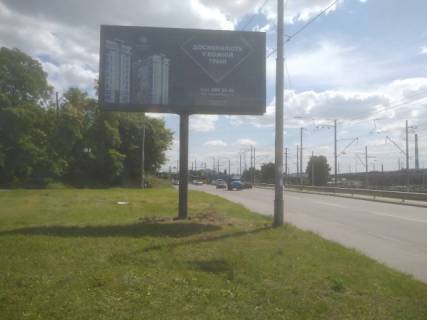 Скролер, Скрол B у Києві, 6x3  Залізничне шосе, після 250 метрів руху від вул.Михайла Бойчука (Кіквідзе) до М"Видубичі" - 334609 Фото 1