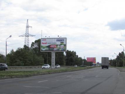 Призма A в Киеве Богатирська 1А, (розподілювач), Автосалон Mitsubishi/Peugeot,  рух в напрямку Петрівки - 27080 фото 1