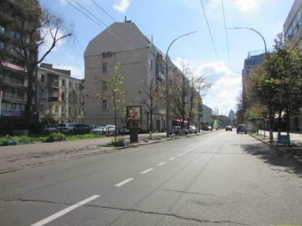 Ситилайт B в Киеве, 1.2x1.8  Князів Острозьких (Московська) вул., 27 фото 1