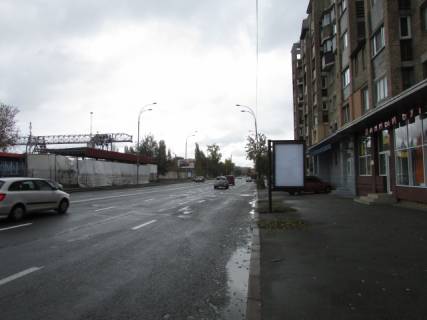 Ситилайт A в Киеве, 1.2x1.8  Набережно-Лугова, 11 фото 1