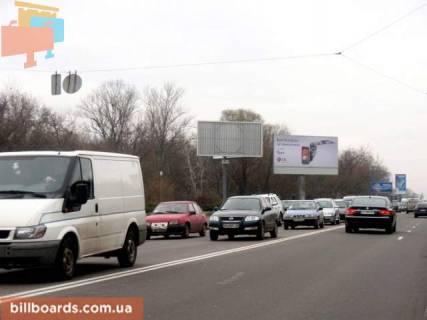 Призма  в Киеве Броварський проспект, М"Гідропарк", рух в напрямку лівого берегу, ліворуч - 26415 фото 1