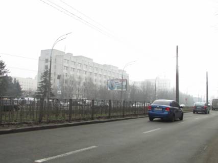 Билборд B в Киеве, 6x3  Святослава Хороброго (Народного Ополчення), 6 напроти фото 1