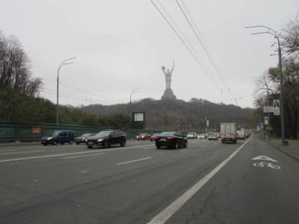 Скроллер B в Киеве, 3.14x2.32  Міхновського М. (Др. Народів) бул-р, за 150м. до Наводницької пл. (ГВВВ) (ліворуч) - 298072 фото 1