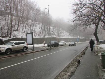 Ситилайт B в Киеве, 1.2x1.8  Кловський узвіз, 11 навпроти фото 1