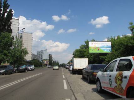 Билборд A в Киеве, 6x3  Малишка Андрія, 15/1 напроти фото 1