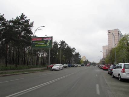 Билборд B в Киеве, 6x3  Князя Романа Мстиславовича (Ген. Жмаченка) вул., 12 напроти фото 1