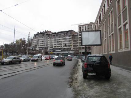 Видеоборд A в Киеве, 3.14x2.32  Глибочицька вул.17-/Соляна вул. (світлофор), БЦ "Велес", навпр. парку Гейдара Алієва - 195777 фото 1